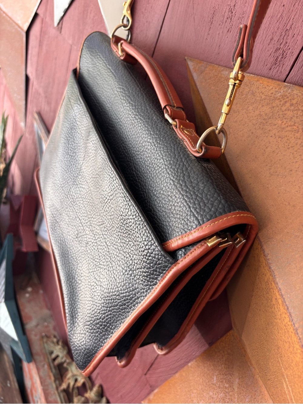 Vintage 90s Dooney & Bourke Black & Tan Leather Laptop Briefcase Shoulder Strap - Picture 13 of 16
